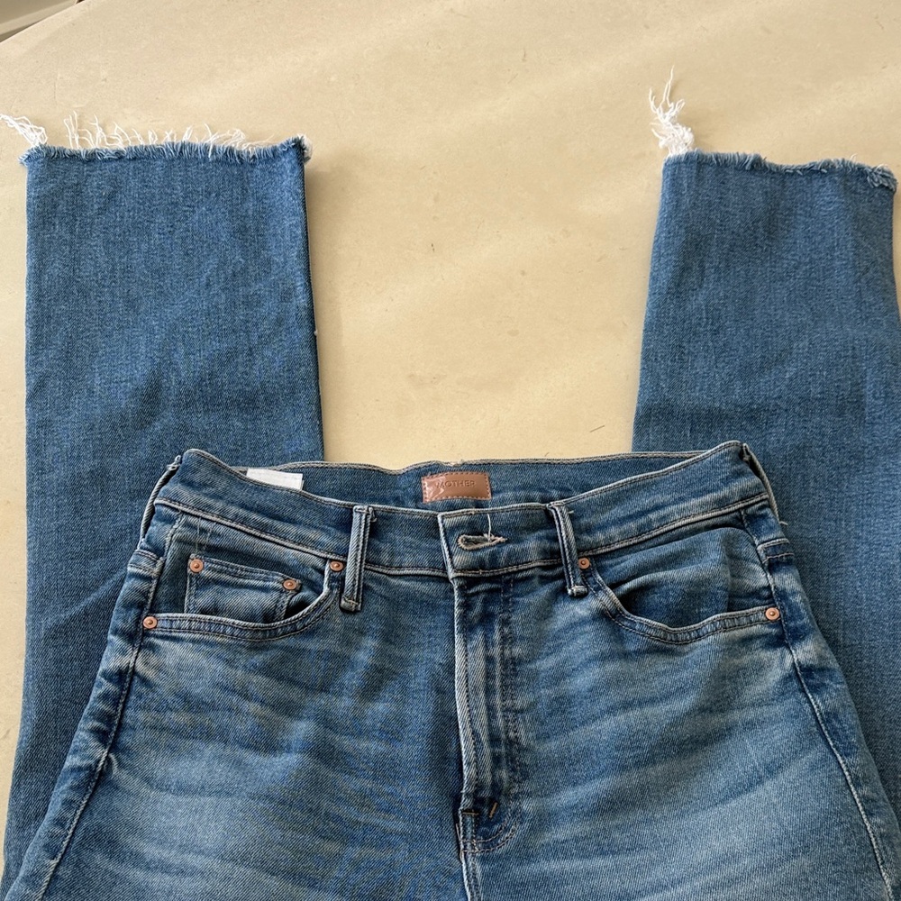 MOTHER Frayed Hem Blue Cropped Jeans